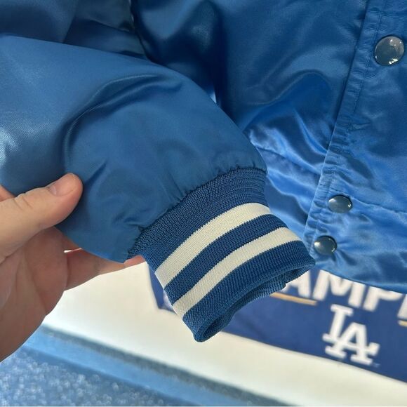 Dodgers Vintage Chalk Line Satin Jacket size Medium - Picture 6 of 9